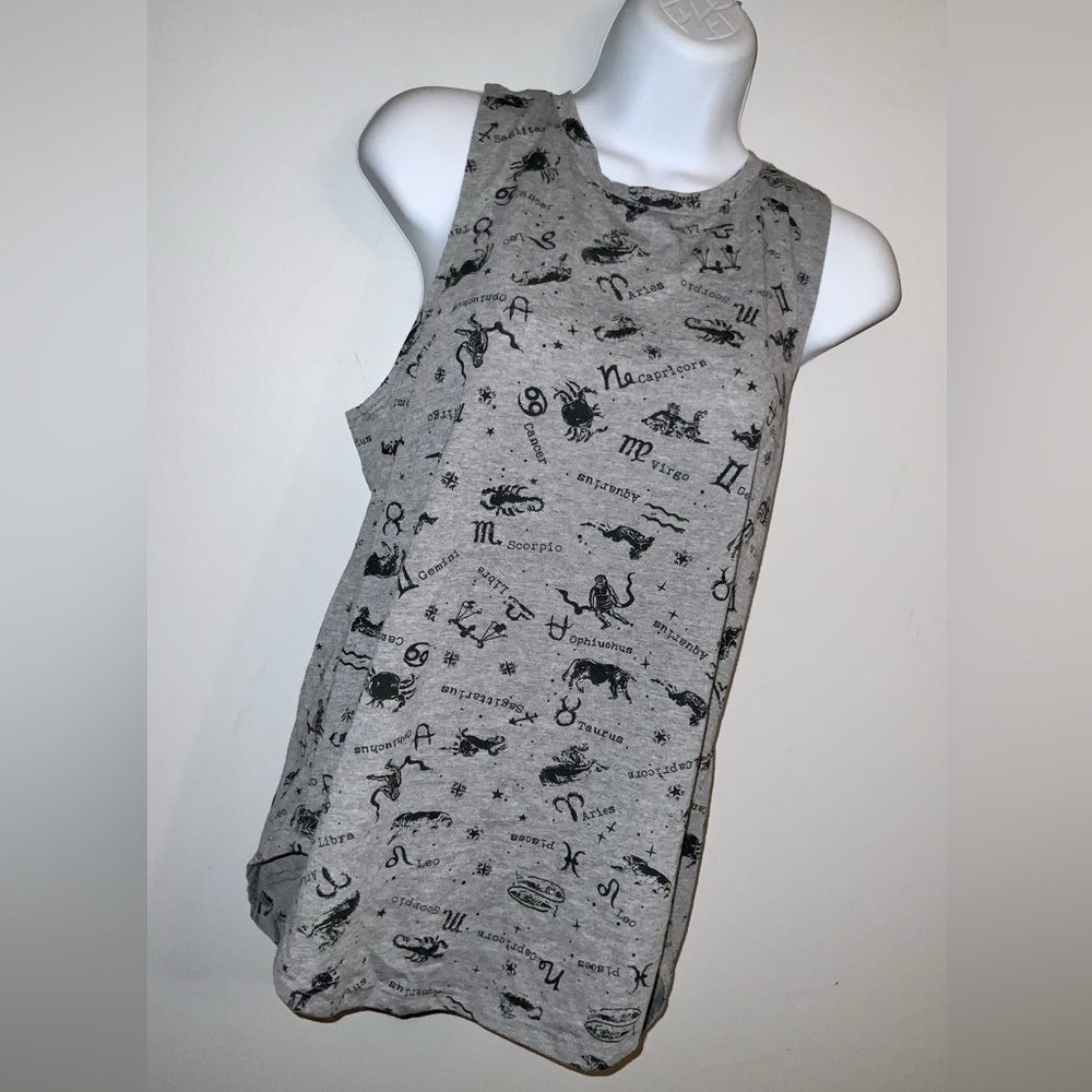 Black & Gray Relaxed Fit Sleeveless Zodiac Astrology Tee Sz L - Picture 3 of 8